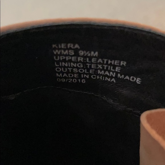 Women’s Kenneth Cole Sneaker - Picture 9 of 10